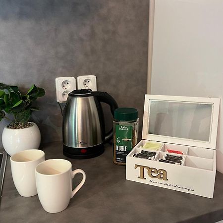 Apartmany Jevany Exteriör bild