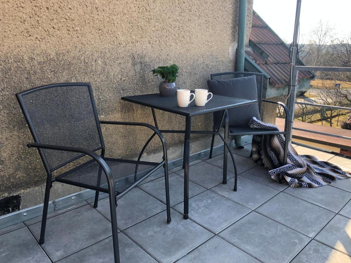 Apartmany Jevany Exteriör bild